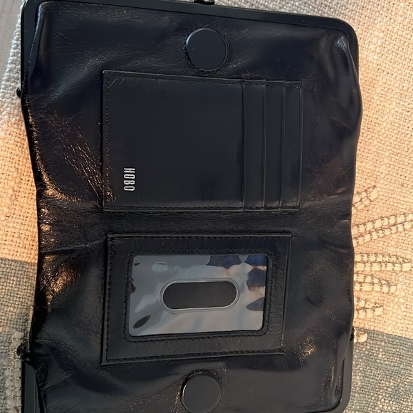 Hobo wallet. - Picture 3 of 4